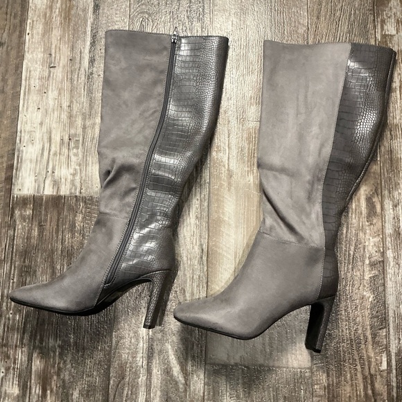 Journee Collection Wide Calf Women’s Boots Size 8.5 - Picture 12 of 12